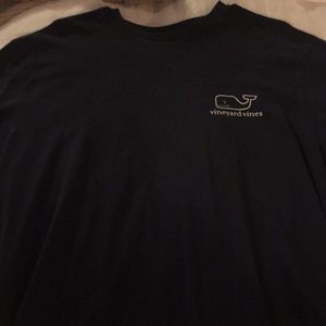 Vineyard vines navy shirt